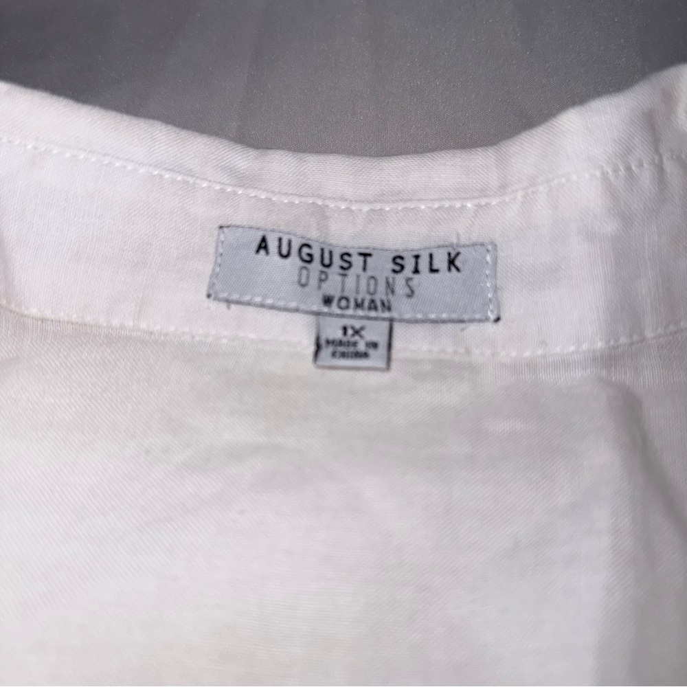 White Button-Up Shirt - Picture 4 of 7